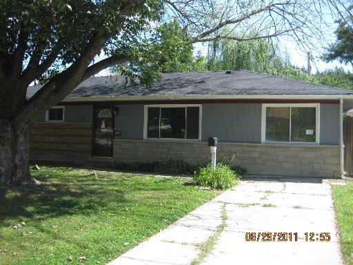 360 Minocqua St., Park Forest, IL 60466