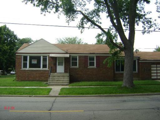 5300 Davis St., Skokie, IL 60077