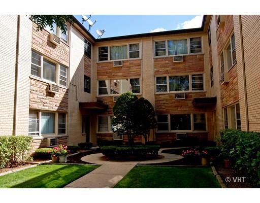4775 N Linder Ave. #1B, Chicago, IL 60630