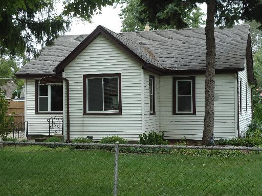 7045 W 74th St., Nottingham Park, IL 60638