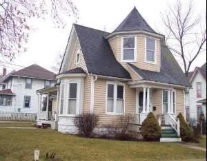 445 Dupage St., Elgin, IL 60120