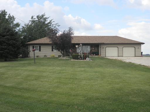 2592 Welland Rd., West Brooklyn, IL 61378