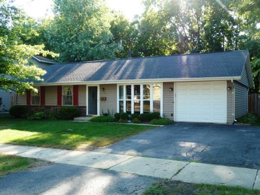 752 Springfield Dr., Roselle, IL 60172