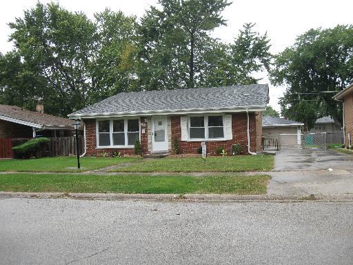 10616 Kolmar Ave., Oak Lawn, IL 60453