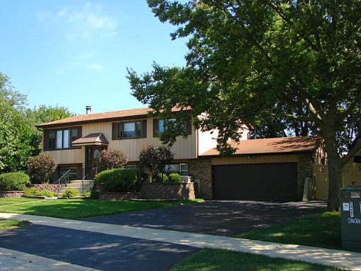 16507 S 76th Ave., Tinley Park, IL 60477