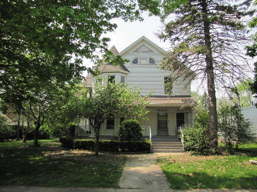 311 N Monroe St., Gardner, IL 60424