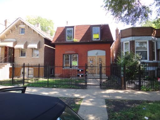 727 N Springfield Ave., Chicago, IL 60624
