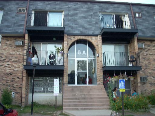 6A E Dundee Quarter Dr. #106, Palatine, IL 60074