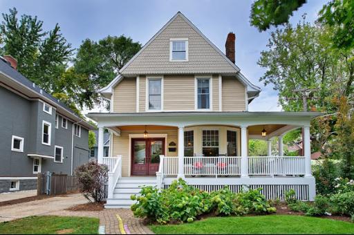 307 W Cossitt Ave., La Grange, IL 60525