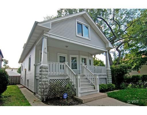 1146 S Humphrey Ave., Oak Park, IL 60304