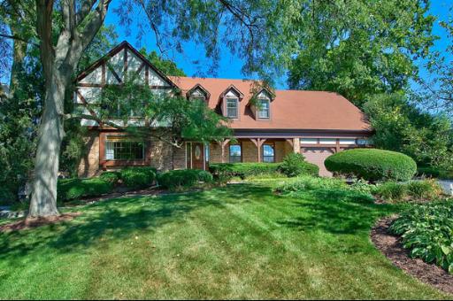 44 Harris, Clarendon Hills, IL 60514
