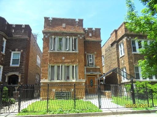 7830 S Ridgeland Ave., Chicago, IL 60649