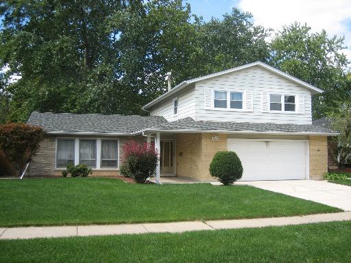 16104 Woodlawn East Ave., South Holland, IL 60473