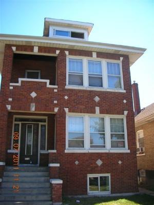 5713 S Sacramento Ave., Chicago, IL 60629