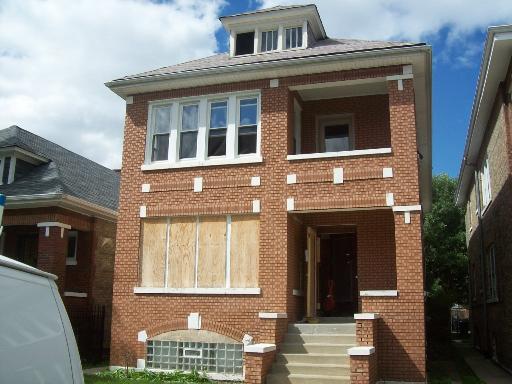 6928 S Maplewood Ave., Chicago, IL 60629