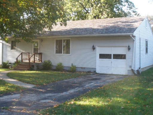 1891 Summit Ave., Kankakee, IL 60901