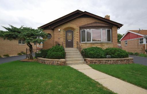 10309 Laramie Ave., Oak Lawn, IL 60453