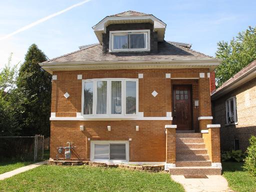 1226 Clinton Ave., Berwyn, IL 60402