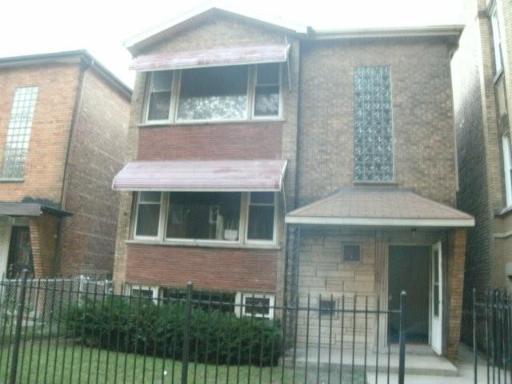 7810 S Essex Ave., Chicago, IL 60649