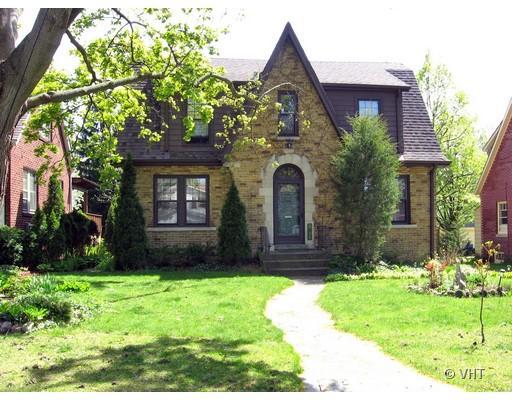 2431 Birchwood Ln., Wilmette, IL 60091