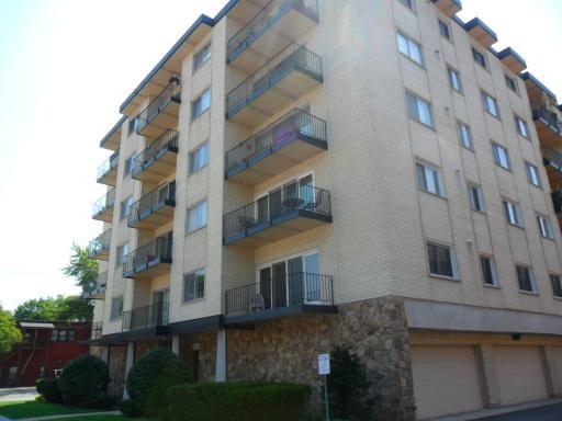 7314 W Randolph St. #6C, Forest Park, IL 60130