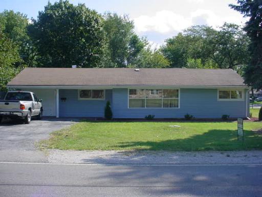 921 Pennsylvania Ave., Aurora, IL 60506