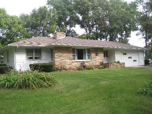 419 Homestead Ln., Rockford, IL 61102
