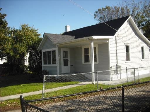 209 N Melrose Ave., Elgin, IL 60123
