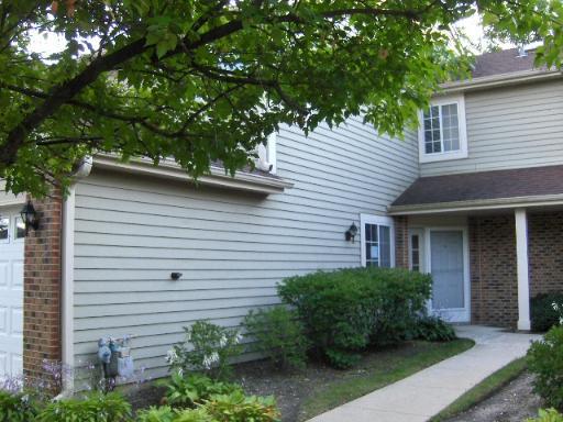 195 Brittany Dr., Streamwood, IL 60107