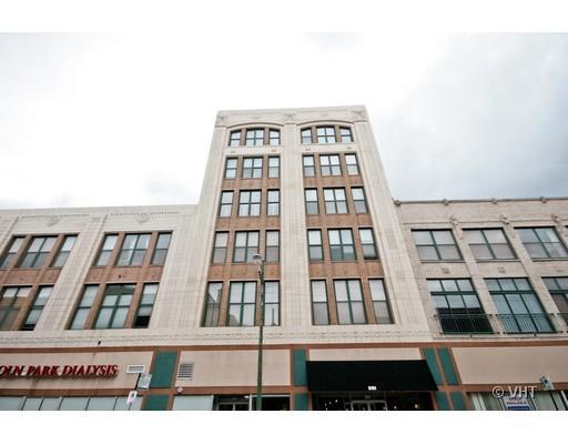 3151 N Lincoln Ave. #210, Chicago, IL 60657