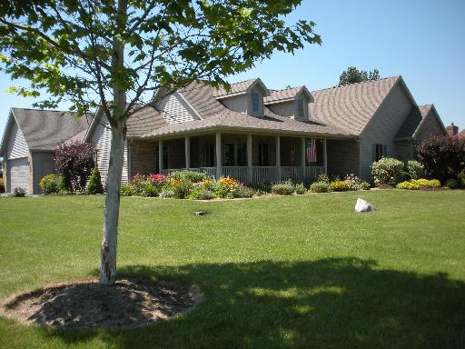 1904 Dovetail, Sycamore, IL 60178