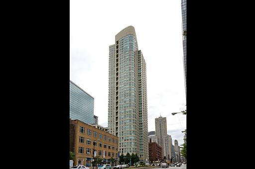 345 N Lasalle St. #2901, Chicago, IL 60610