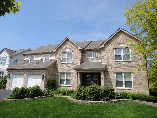 720 Fontana Pl., Mundelein, IL 60060