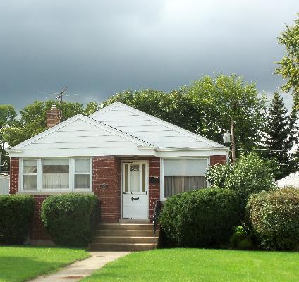 2524 S 9th Ave., Broadview, IL 60155
