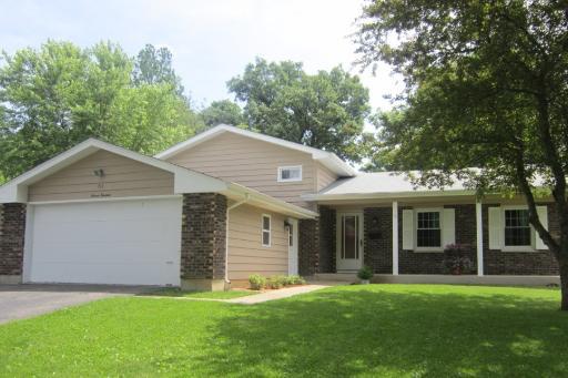 713 Scott St., Algonquin, IL 60102