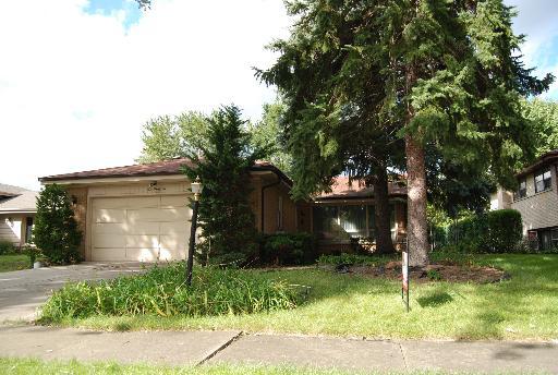 696 Madelyn Dr., Des Plaines, IL 60016