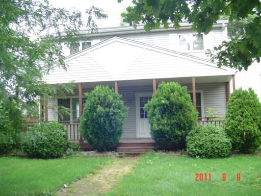 6950 W 95th Pl., Oak Lawn, IL 60453