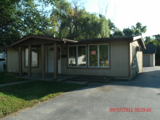 235 Durham Dr., Steger, IL 60475