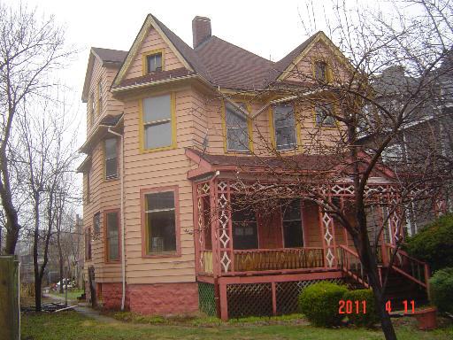 612 N Pine Ave., Chicago, IL 60644
