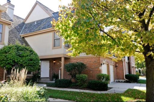 2529 Windrush Ln., Northbrook, IL 60062