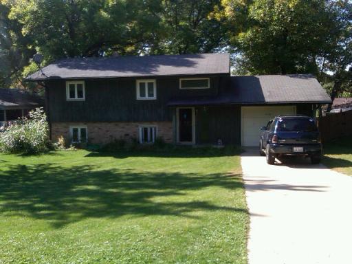 309 Rockcliff Dr., Rockford, IL 61108