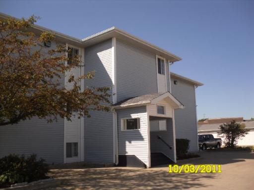 3170 Monroe St. #116, Waukegan, IL 60085
