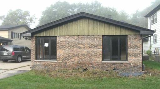 15204 Harper Ave., Dolton, IL 60419