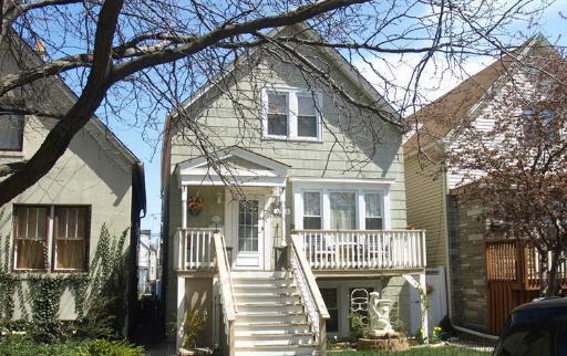 3723 N Whipple St., Chicago, IL 60618