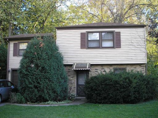 1624 Sawyer Ave., Glen Ellyn, IL 60137