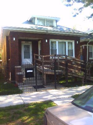 6111 S Whipple Ave., Chicago, IL 60629