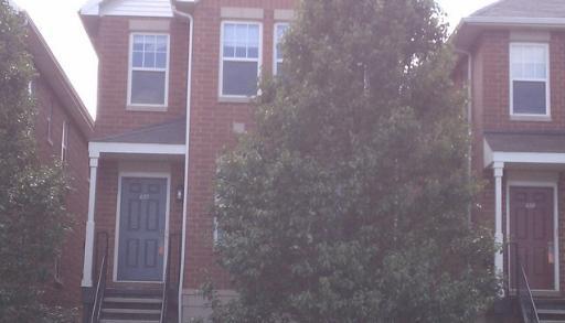 637 W Division St. #C, Chicago, IL 60610