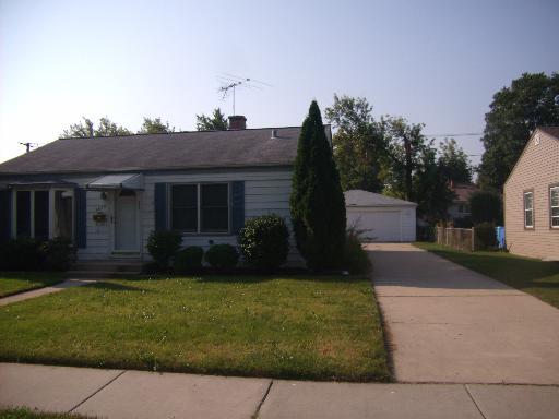2059 Fargo Ave., Des Plaines, IL 60018