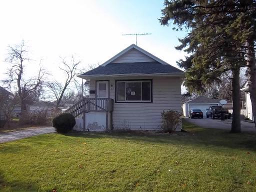 3520 S Morgan St., Steger, IL 60475