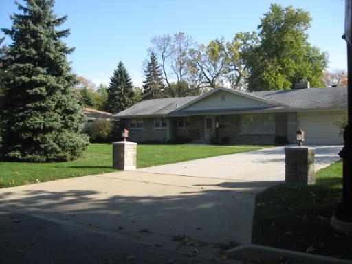 1010 Western Ave., Joliet, IL 60435